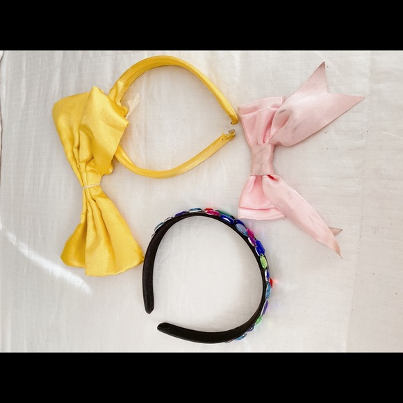 Bundle of women’s  headbands - Picture 10 of 11